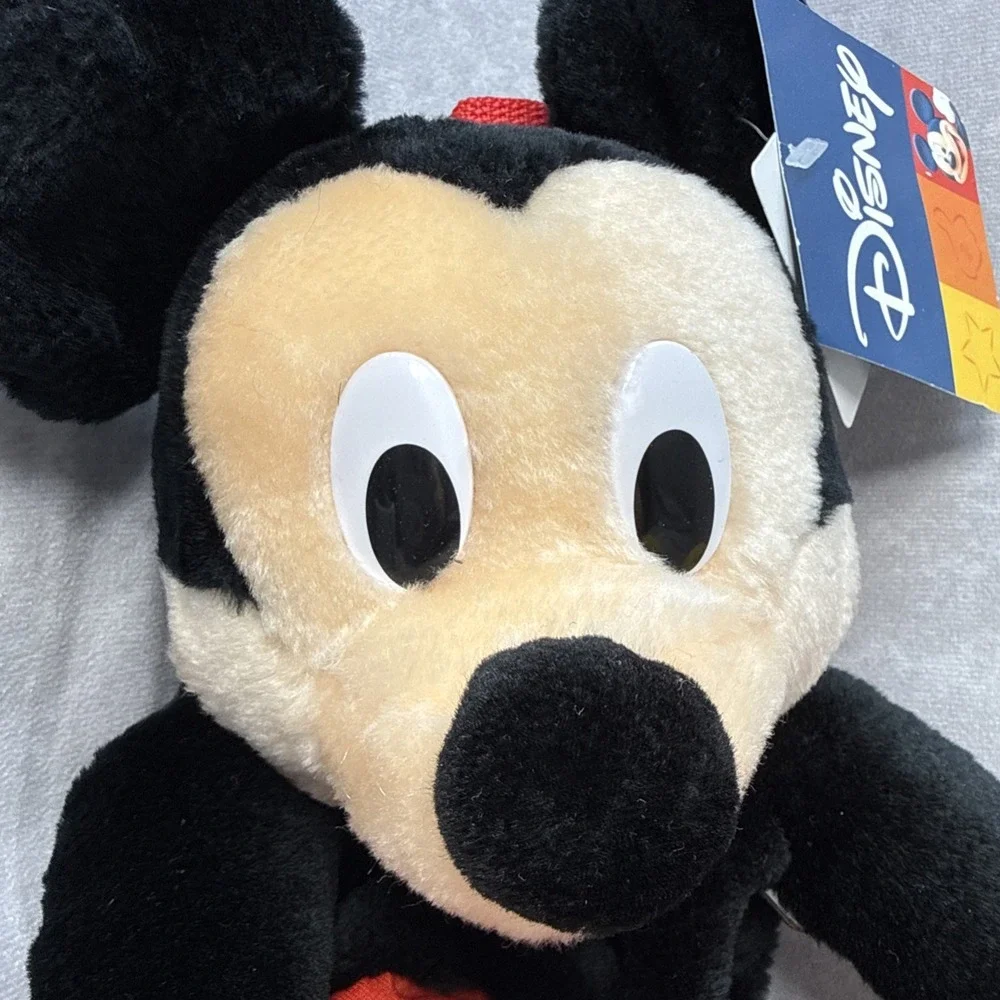 Disney Pyramid Mickey Mouse 17